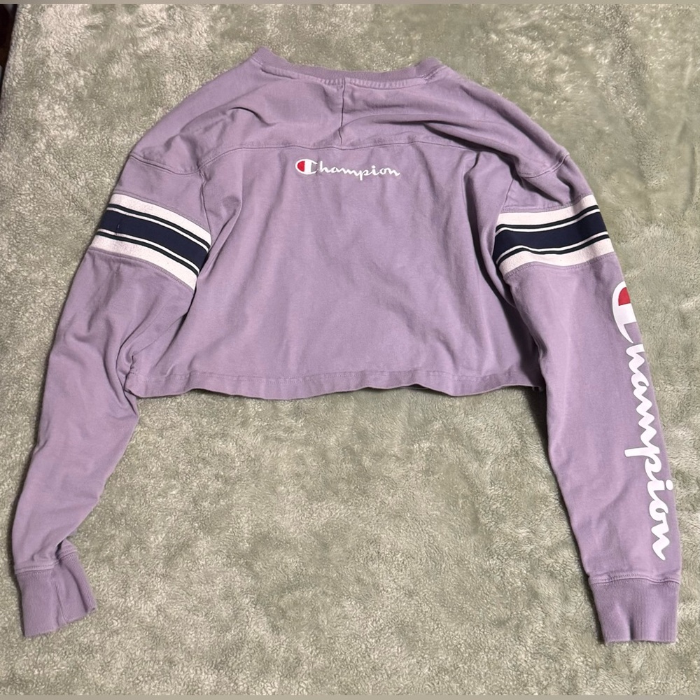 Champion Lavender Cropped Top - Picture 2 of 5